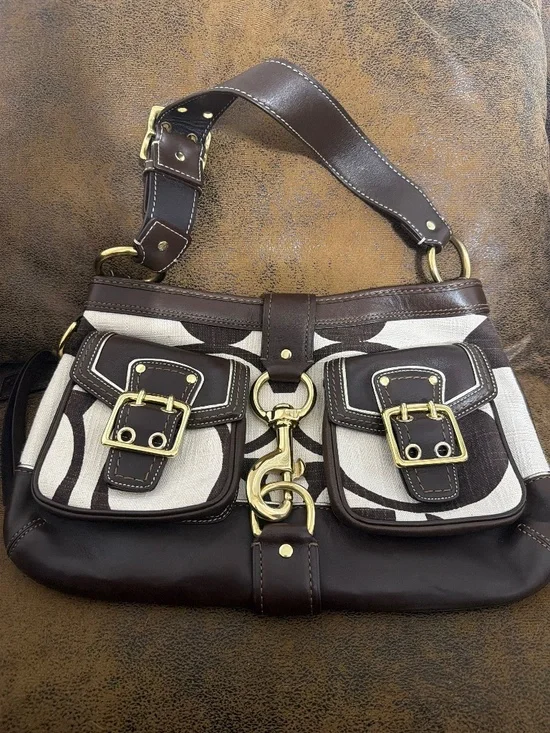 Coach Signature Canvas & Leather Shoulder Bag – Like New - Picture 1 of 4